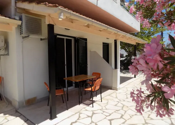 Apartments Elli - Nikos